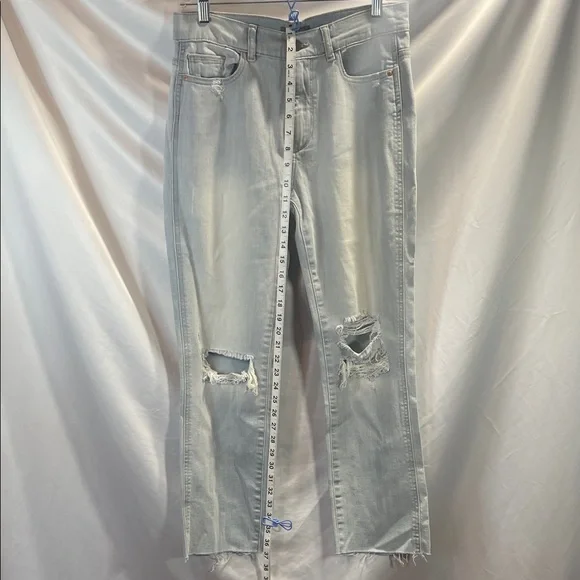 DL1961 Light Gray Boyfriend Jeans with Distressing